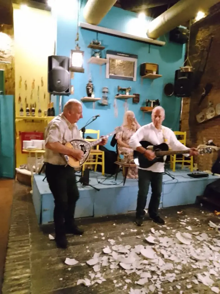 Sakız Adası Canlı Müzikli Taverna